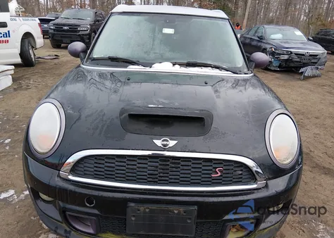2014 Mini Clubman Cooper S from USA, damaged, VIN WMWZG3C55ET800209